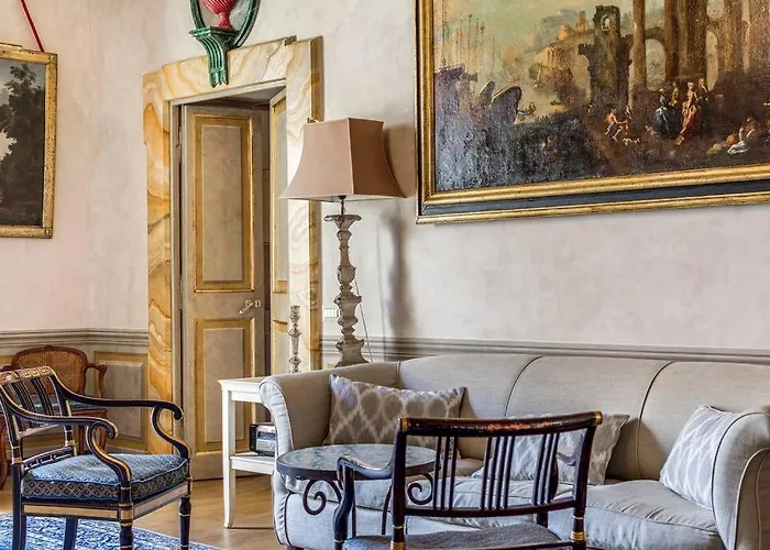 Piazza Navona Historical Palace Daire *